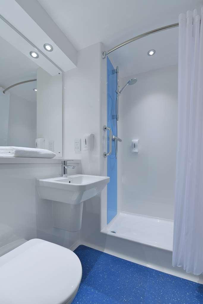 Travelodge Fulham 3* Londra